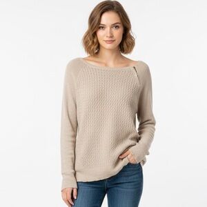 🌟Victoria's Secret Beige Knit Sweater